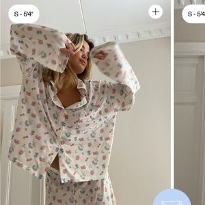 Djerf avenue go slow pajama set summer berries size small